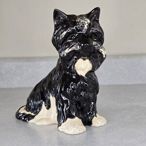 Vintage Ceramic Scottie Dog‎ Figurine, Black and White Scottish Terrier Decor